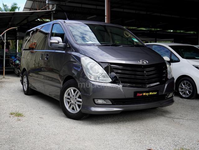 2011 Hyundai GRAND STAREX 2.5 ROYALE (A) - 1