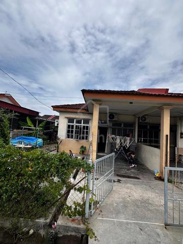 Rumah Berkembar Taman Desa Aman 1