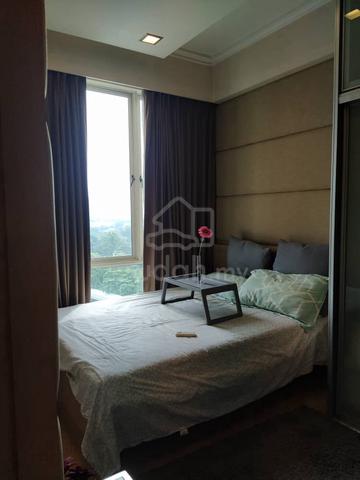 Royalle Condominium 1