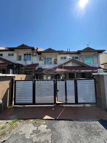 (FACING OPEN) 2 Storey Terrace Taman Salak Perdana Salak Tinggi Sepang 1