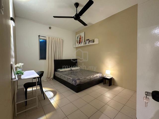 Girls Room for rent casa Subang Jaya USJ sunway pjs fully furnished 1