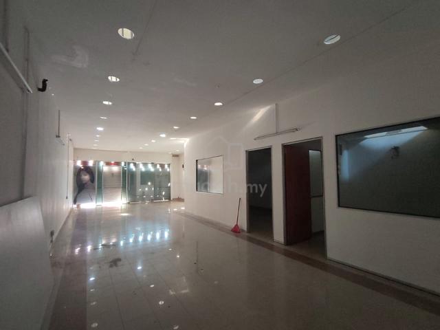 Ground Floor Shop Ayer Leleh intermediate Reno next to school 1