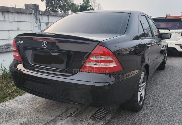 Mercedes C180 2.0 Kompressor - Cat baru AMG - - 2