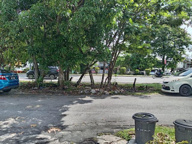 Taman Melur, Ampang 1