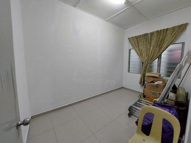 [100% LOAN!!RUMAH CANTIK!!HOT LOCATION!!] Taman Satria , Senawang 1
