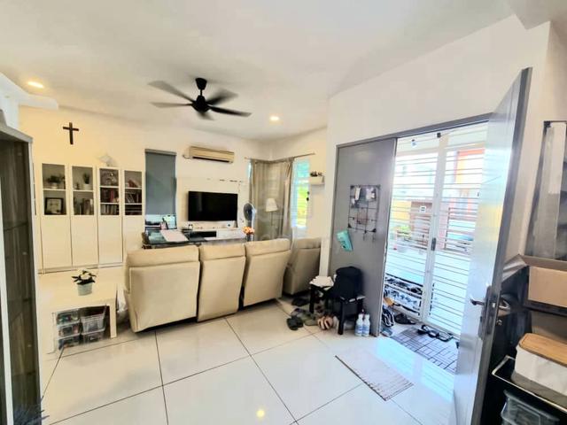 For Sale‼️Property:Double-Storey-Terrace-House📍Location:Puteri Wangsa 1