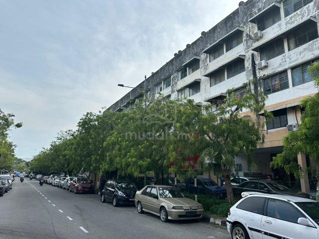 Taman Teluk Kumbar 1