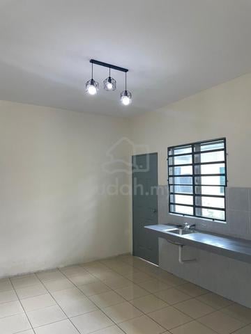 Rumah SEMI D Untuk DISEWAKAN 1