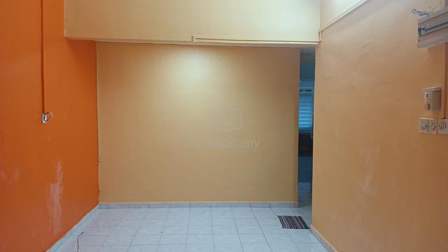 5-Room House for Rent – Near Family Store, 10 mins to Town 🏡 1