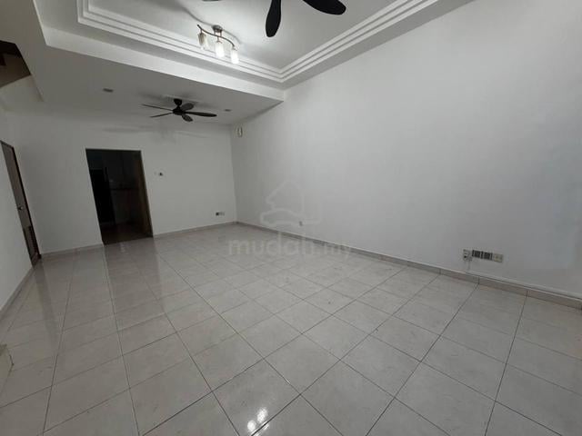 jp perdana mount austin full loan terrace gated guarded northeast 1