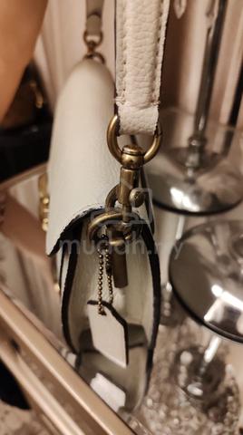 Carousel Image