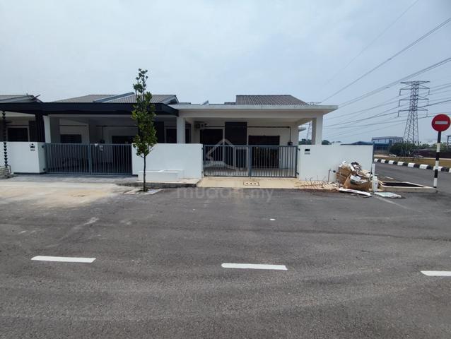 Single Storey ENDLOT NEW HOUSE @ IM 14 (SERELYN AVENUE) 1
