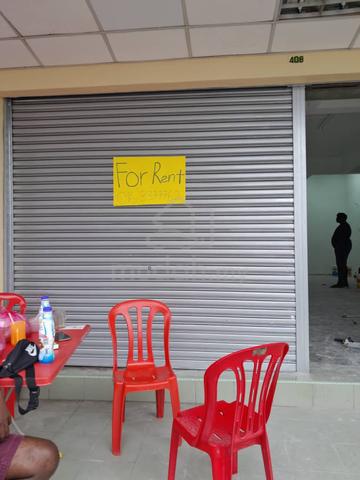 half shop for rent 1