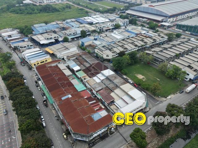 1.5 storey light Industry Terrace Corner near Batu Kawan for Sale 1