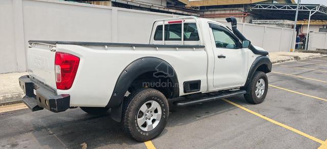 2017 Nissan NAVARA 2.5 SINGLE CAB NP300(M)Acc Free - 2
