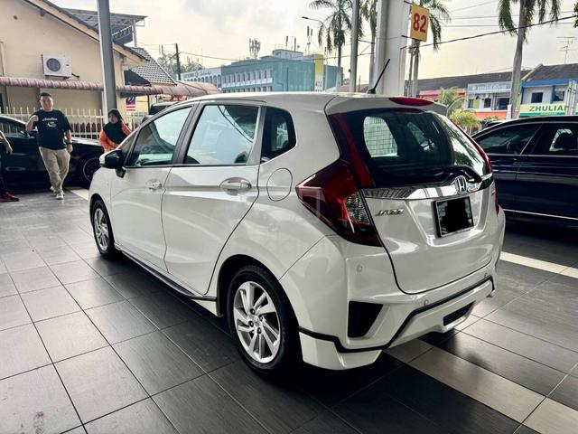 2015 Honda JAZZ 1.5 E MY2014 (A) - 2