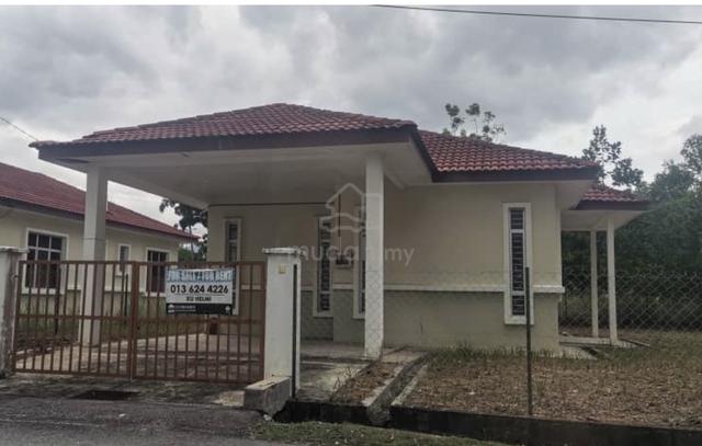 Single Storey Bungalow With Land For Sale 1