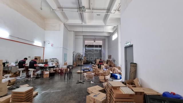 Cheap 3 Storey Corner Semi-D Factory @Bandar Teknologi Kajang 1