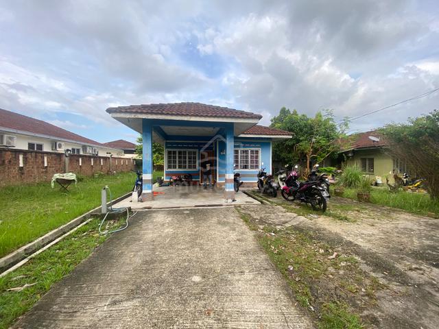 (Open Facing) Bungalow Taman Nusa Perintis, Gelang Patah 1
