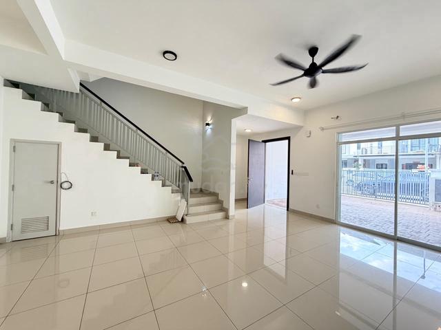 Canal Link Rawang M Residence 2.5sty house Rawang Tasik Puteri 1