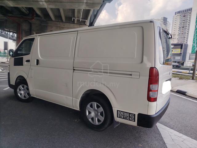 2014 Toyota Hiace 2.5 (M) Panel Van - 5