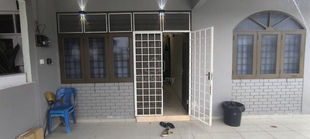 Semi d untuk dijual, tmn harmoni kangar. 1