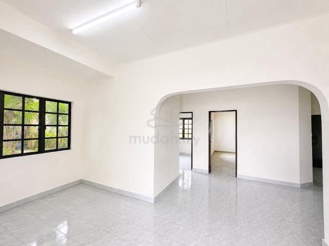 Seksyen 30, Jalan Kebun Shah Alam- Single Storey 1