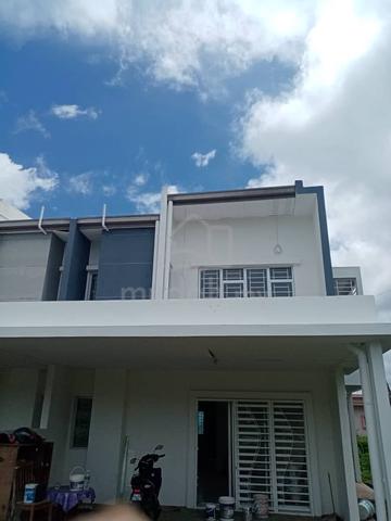 [FOR SALE] Spacious Double-Storey Corner Lot 1