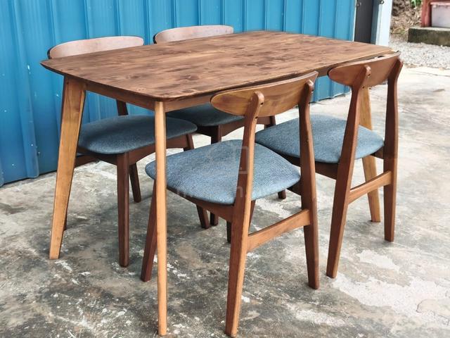 meja makan 4 seater - photo 5 of 6