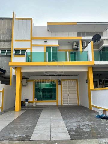 FOR SALE 𝟸 sᴛᴏʀᴇʏ ʜᴏᴜsᴇ Taman Nusari Aman 2 1