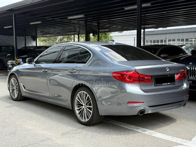 2018 BMW 530e SPORT CKD Local Free Warranty 1Year - 4