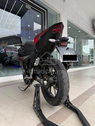 2021 Honda CBR150 ( 12K KM ONLY ) - photo 3 of 10