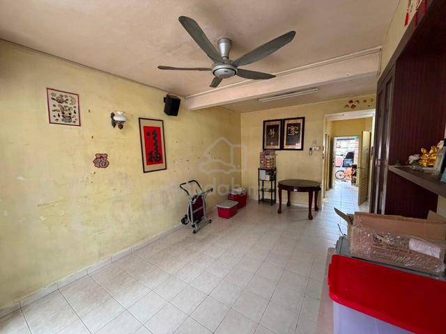 Villa Ros , Tampoi Indah, Near greenfield , Ful Loan , Townhouse 1