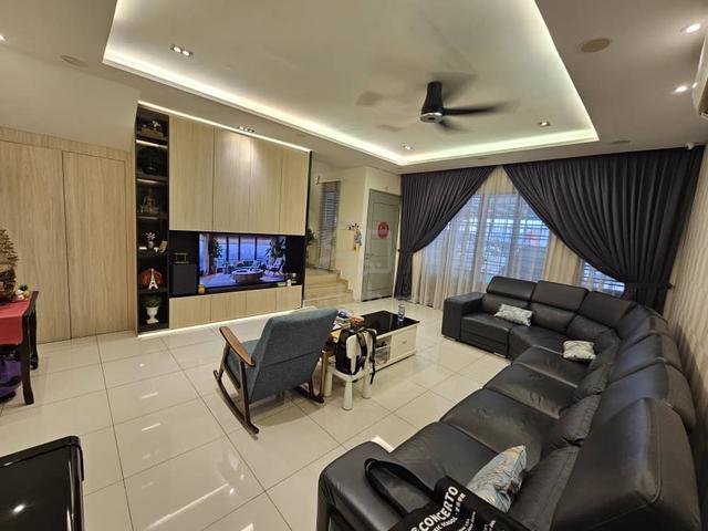 Renovated Perjiranan 15 Double Storey 22x70sf Dato Onn Johor Bahru 1
