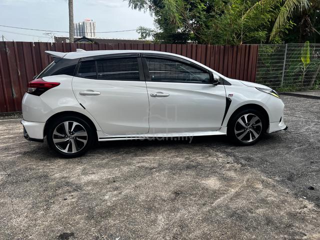 2021 Toyota YARIS 1.5 GR BODYKITS (A) ON THE ROAD - 2