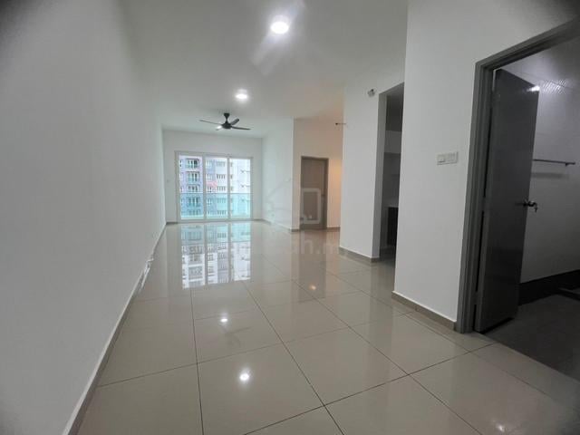 Seasons Luxury Apartments @ Amara Larkin 1