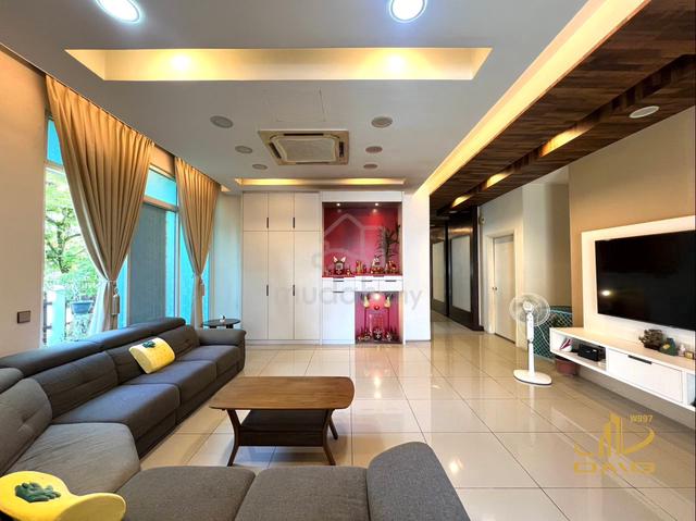 Super Value Buy Fully Renovated 2 Sty Zerolot Bungalow Setia Eco Park 1