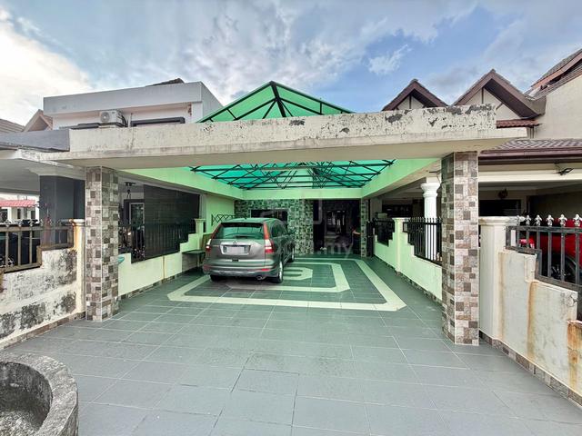 SPACIOUS FREEHOLD NEAR MASJID 2 Sty Hse SS7 Kelana Jaya 1