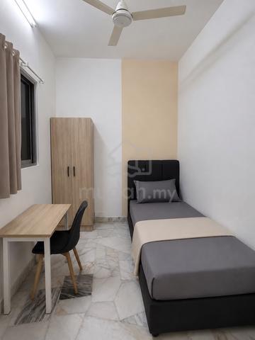 Single room - For SunMed/Sunway Geo/Sunway Square worker 1