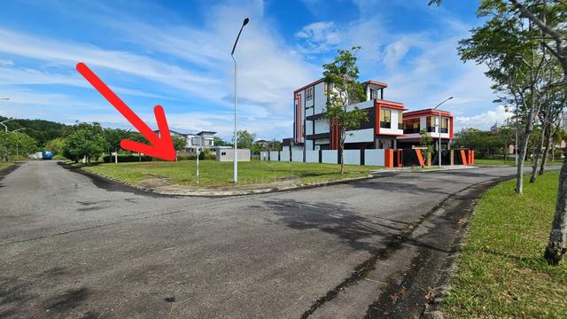 CL Land - Alamesra VIP Lot Corner | 8055 Sqft 1