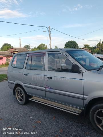 2000 Toyota UNSER 1.8 GLI (M) - 1