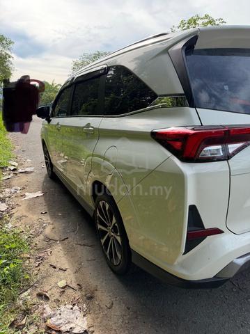 Toyota VELOZ 1.5 (A) 2022 - 2