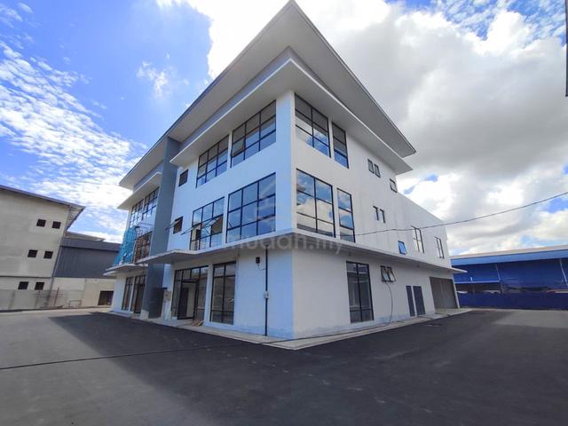NEW 3 Storey Semi D WAREHOUSE Factory Kawasan Perindutrian Gong Badak 1