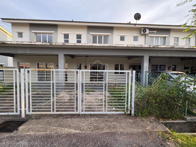 {BELOW MARKET}{SUBSALE BAWAH RM500K} Jalan Tasik Permai 3 1