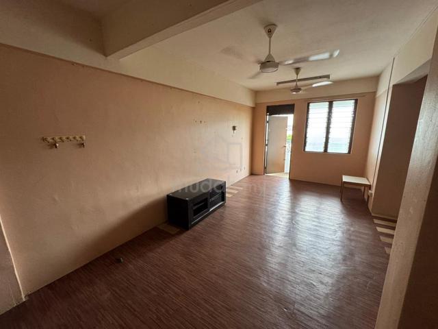 Apartment Desa Tasik Fasa 1A 1