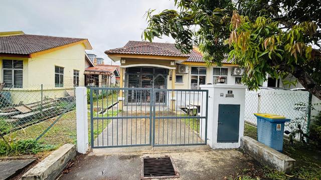 House For Rent Bandar Saujana Putra SP1 1