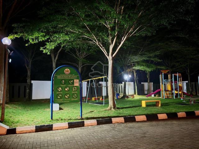 Pinang Laguna 1