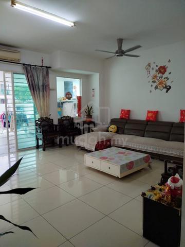 Tiara East 2sty 24x70 Freehold RENOVATED FULLY EXTENDED FULL LOAN 1