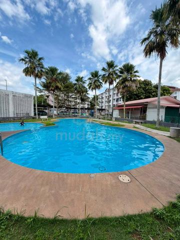D'Camelia Court 1