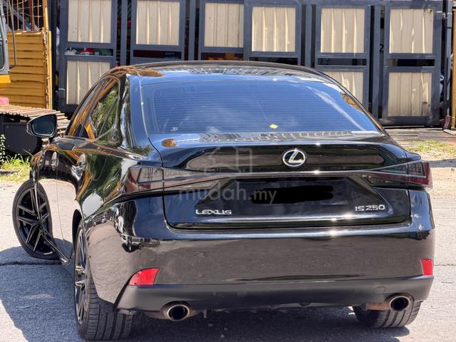 2014 Lexus IS250 2.5 F SPORT (A) FullServiceTOYOTA - 4